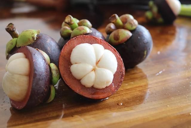 宝宝|这3种水果吃多了“有害”,尽量少给孩子吃,家长自己也要管住嘴