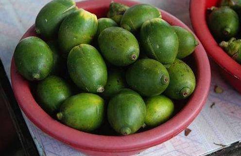 dn这种水果被央视曝光严重致癌,大多人都不知道,还有人天天都吃!