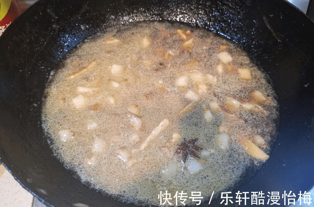 喜欢吃卤肉饭,那就自己做点卤肉,拌饭拌面或者是当菜都好吃