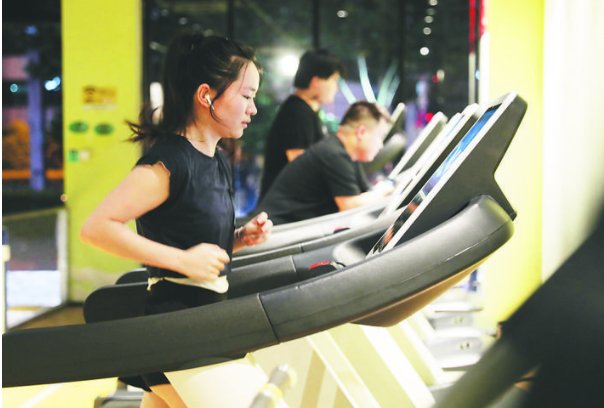 热潮|合肥夏夜掀起健身热潮，撬动合肥运动经济