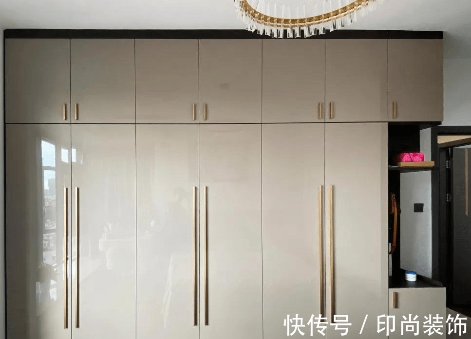 厨房|黄石印尚装饰 ▏爆改98㎡老房,厨房连推两堵墙,客厅是全小区最美的!