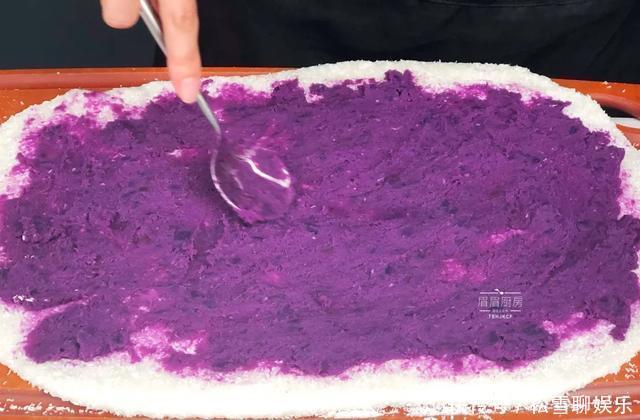 糯米粉|紫薯只会煮着吃教你一招,一蒸一卷超省心,香甜软糯吃上瘾