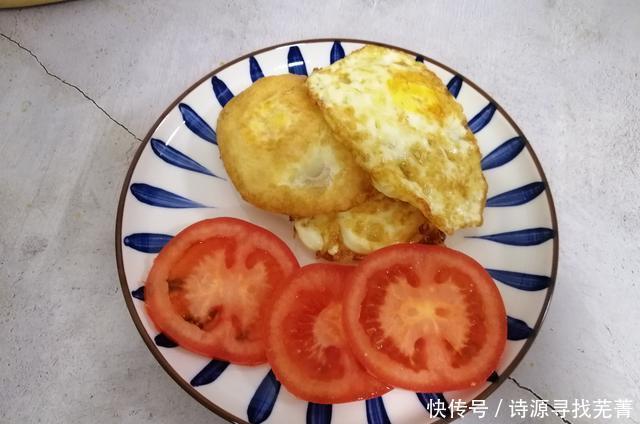 好吃|汉堡这样做,简单快手,一口下去满满都是料,比外卖好吃多了