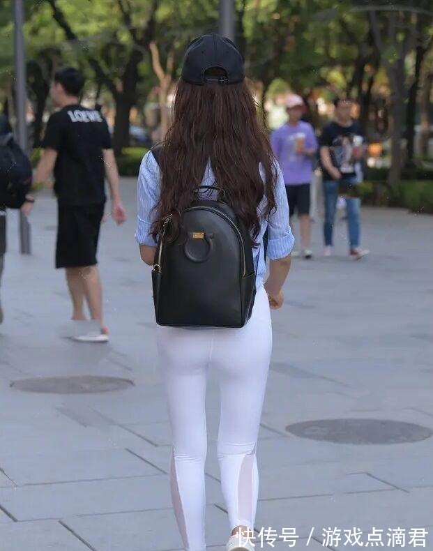 搭配|瑜伽裤的特别搭配，晶莹剔透不食人间烟火，又暖又美！