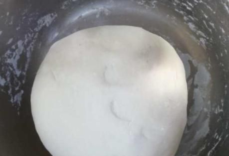 做韭菜馅饺子,牢记“1做2不放”,饺子鲜香嫩,不出水无异味
