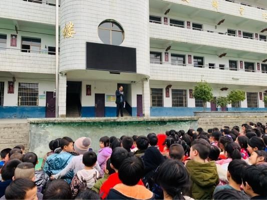 迎光乡中心小学:多彩开学季，点亮新学期