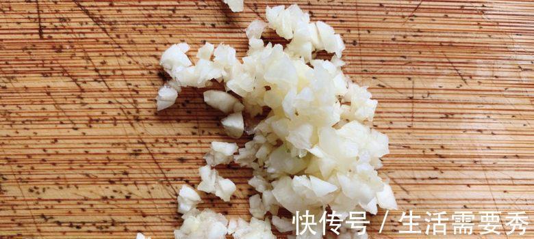 做法|立秋到了,记得多买这菜吃,做法简单,低脂又健康,成本不足5元