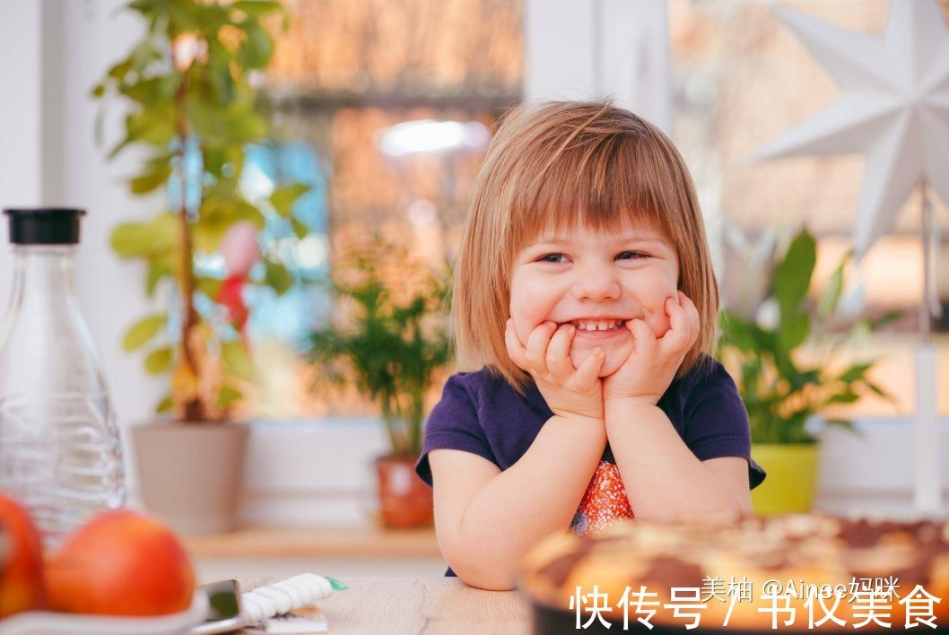 衣物|亲戚送来“二手衣”，宝妈笑呵呵地收下后，转头就把它当成了抹布