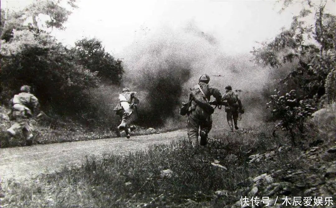 零伤亡|我军王牌部队！一个排挡住一个师，零伤亡歼灭215名美军