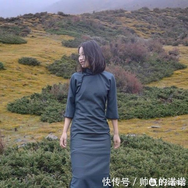 旗袍 丝袜穿搭 篇三:入秋了,传统旗袍和改良旗袍你更喜欢哪一种呢