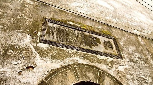 自由|她被大伯哥幽禁小屋50年,死后才得自由,关她的小屋现成有名景点