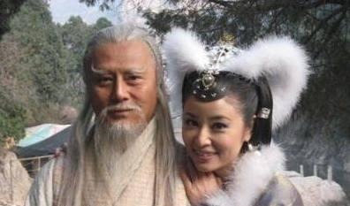 女娲娘娘!封神演义雷震子监斩妲己,为什么迟迟斩不了姜子牙道出原因!