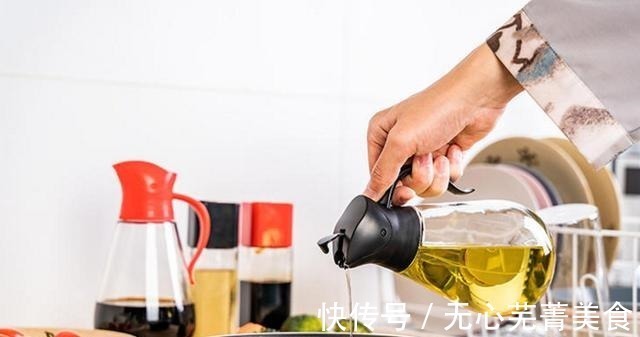 调料架|建议大家再节俭也要添置这些“高级货”,便宜又好用!