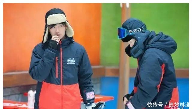 播出2期，收视连续夺冠，硬是把捉迷藏玩成暑期第一档爆款综艺