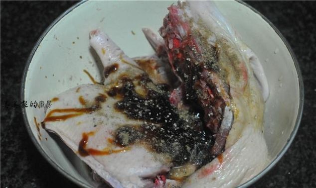 孩子馋肉了,给他做个香酥鸭,做法超级简单,酥而不腻满口香