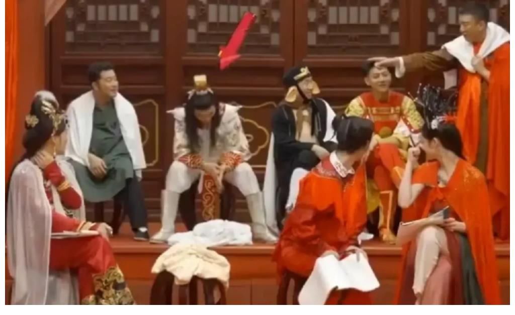 脆弱|孫紅雷坦言最羨慕女生哭的時候有人哄，卻被黃子韜當(dāng)眾嘲笑太脆弱