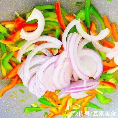 滋味|#不容错过的鲜美滋味#鲜美肚丝青红椒