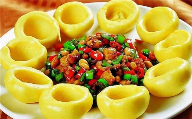 康熙|康熙为省钱午餐只吃窝窝头，7天后太监拿来账单，康熙看后沉默了