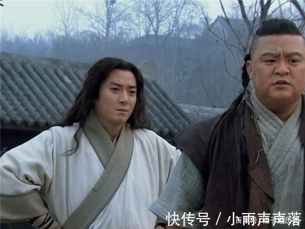 九纹龙#水浒传中,史进的人生为何那么失败这2条做人的底线他都失守了