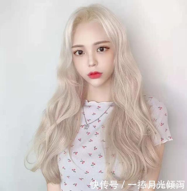 2021年最火的潮发色，造型雷人又辣眼睛，颜色就连发型师都认不全