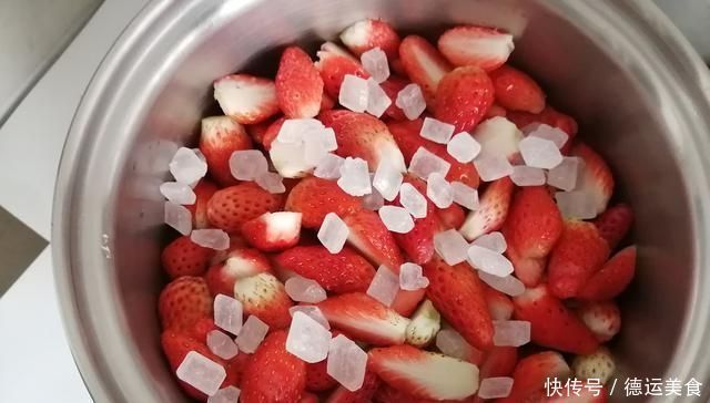 煮草莓罐头放白糖和冰糖有那么重要吗大厨我来教你,一锅不够