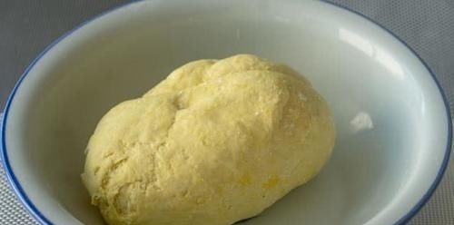 面条别再手擀了，用4根筷子做面，不用擀不用抻，劲道弹牙超过瘾