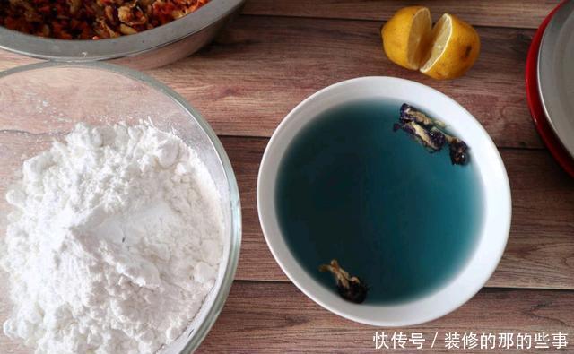 晶莹剔透|冬天包饺子,我家不用面粉,用它做皮,饺子晶莹剔透,Q弹又劲道