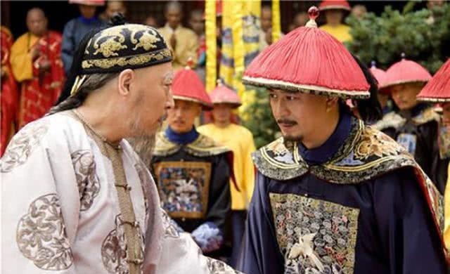 乾隆问刘墉大清一年生多少人死多少人?刘墉:生一个死十二个