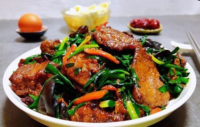 胡萝卜|这菜不起眼,却怎么吃都好,人人都吃得起,隔几天吃一次,益处多