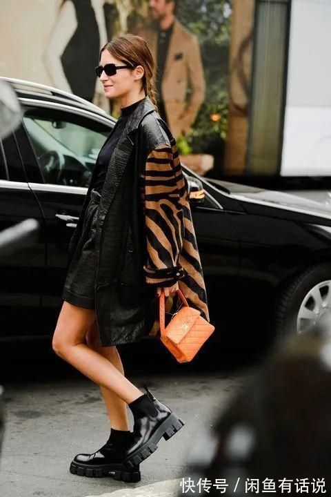 高阶 40岁女人别只会穿“黑白灰”,试试这4组高阶配色,气质更高级