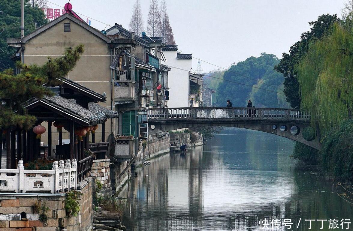 离上海才1个小时，位于江浙沪三省交界，一座典型的江南水乡古镇