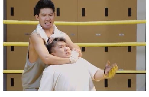 马东|又一档新综开播，成功接档《脱口秀大会4》，第一期就笑到不行！