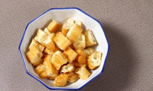 鸡蛋饼|热量堪比“喝油”的4种早餐，请及时拉黑，想减肥的朋友不要多吃