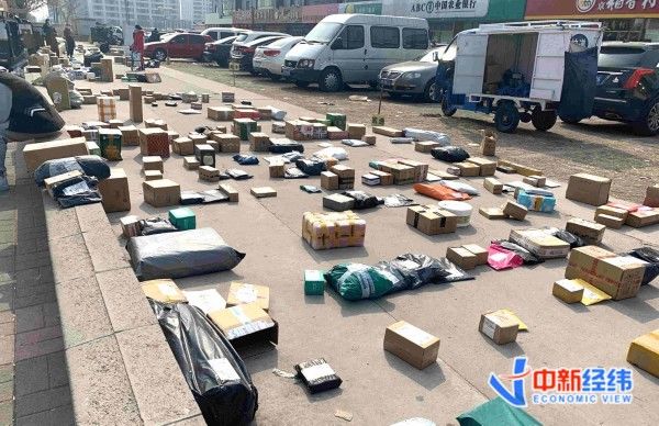 价格战|快递价格战：单价跌去两三成，但消费者高兴不起来……