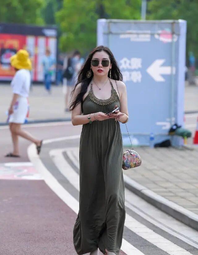 瑜伽裤|连衣裙突出优雅风格,更加立体显瘦,带来独有的个人魅力