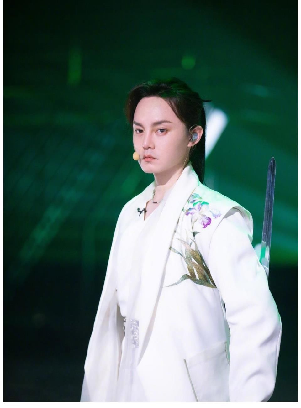 歐陽靖|樂不思蜀的尹正、毛遂自薦的張淇、雪中送炭的趙文卓