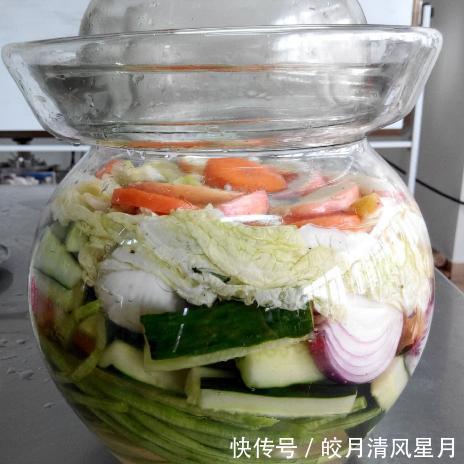 生花|泡菜坛总“生花”,原因主要在3点,教你1招轻松解决,早看早受益