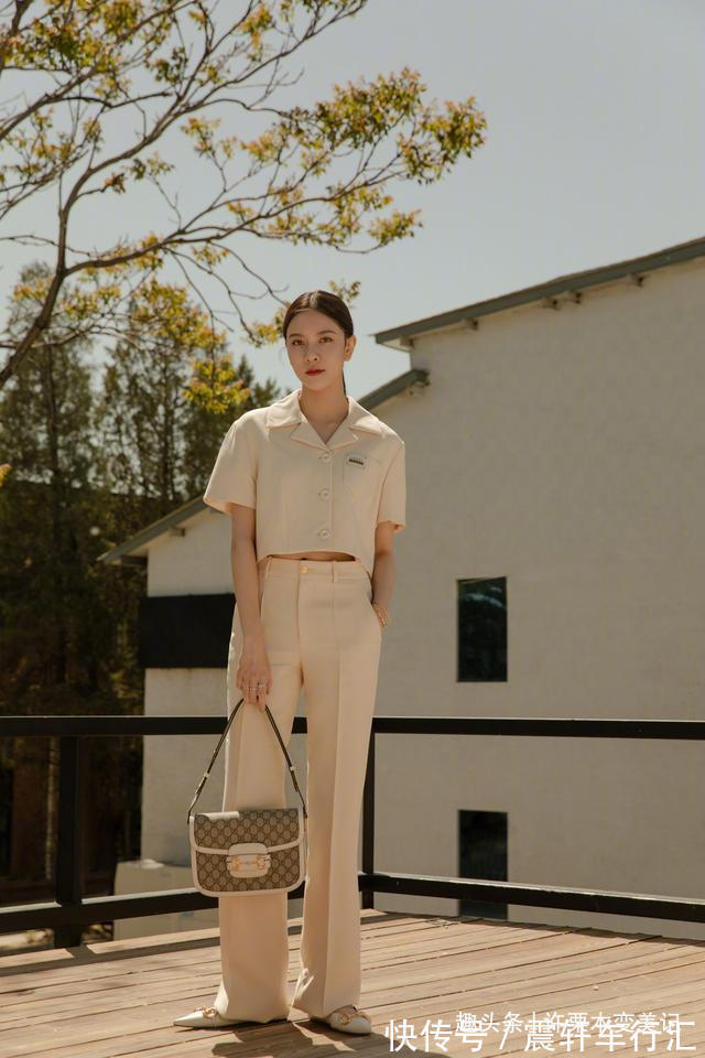 阔腿裤 答应我,穿阔腿裤时,尽量别配这2双鞋!土气还掉价!