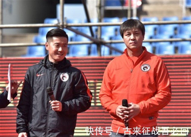 足球|国足球员张玉宁近况:与空姐离婚后恢复自由身,身材发福已有二胎