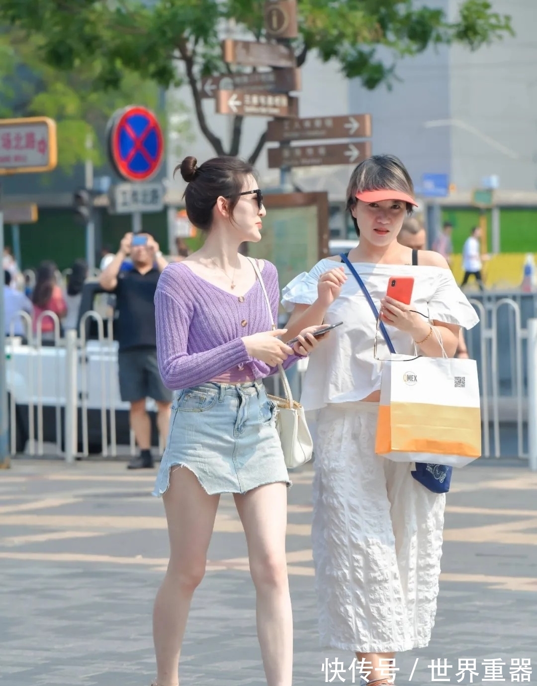 牛仔裙 散发出迷人魅力的搭配,简洁大方显身材,带来显而易见的美