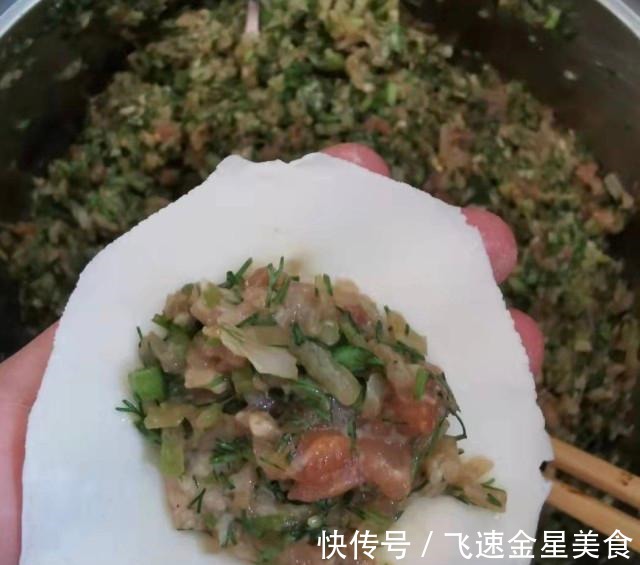 小茴香萝卜肉饺，鲜香味美，百吃不厌！