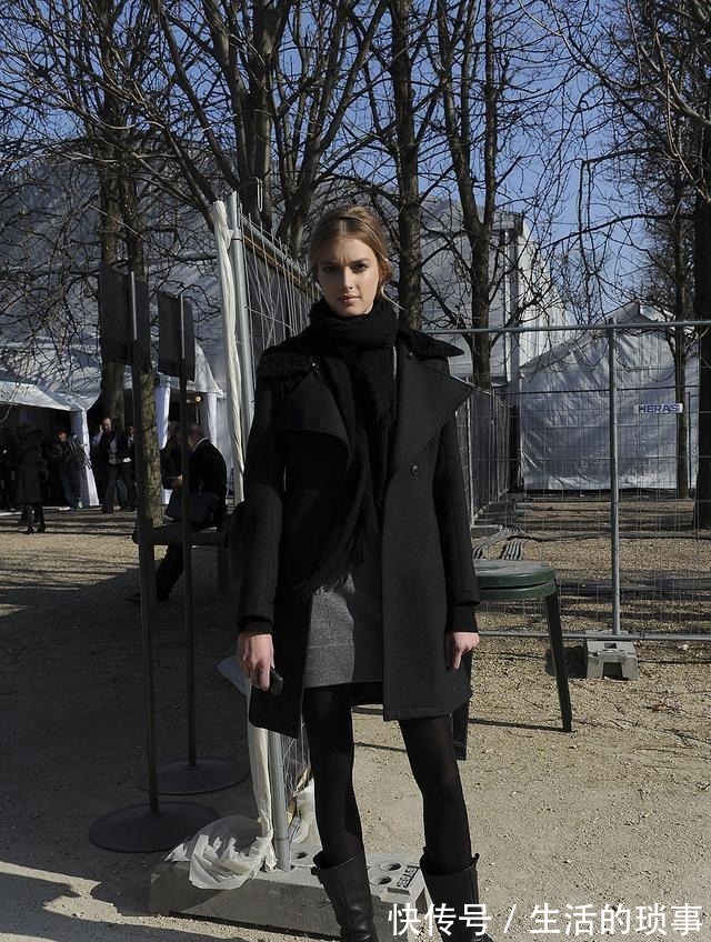 兔绒 冬季不一定穿羽绒服,最近流行这几款“外套”时尚保暖又显身材!