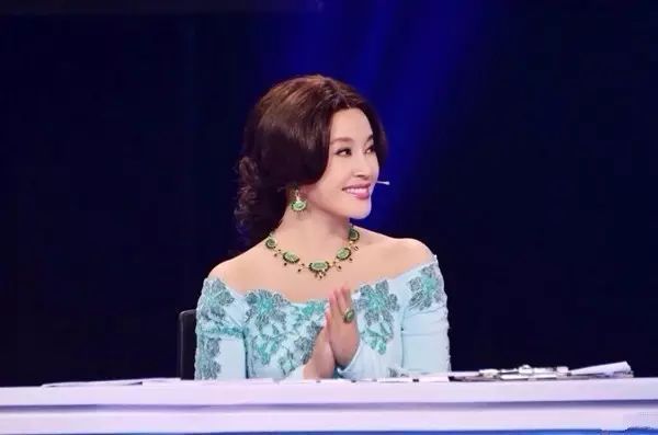 翡翠|好玩意都被演艺圈包圆了!盘点10大明星收藏家!