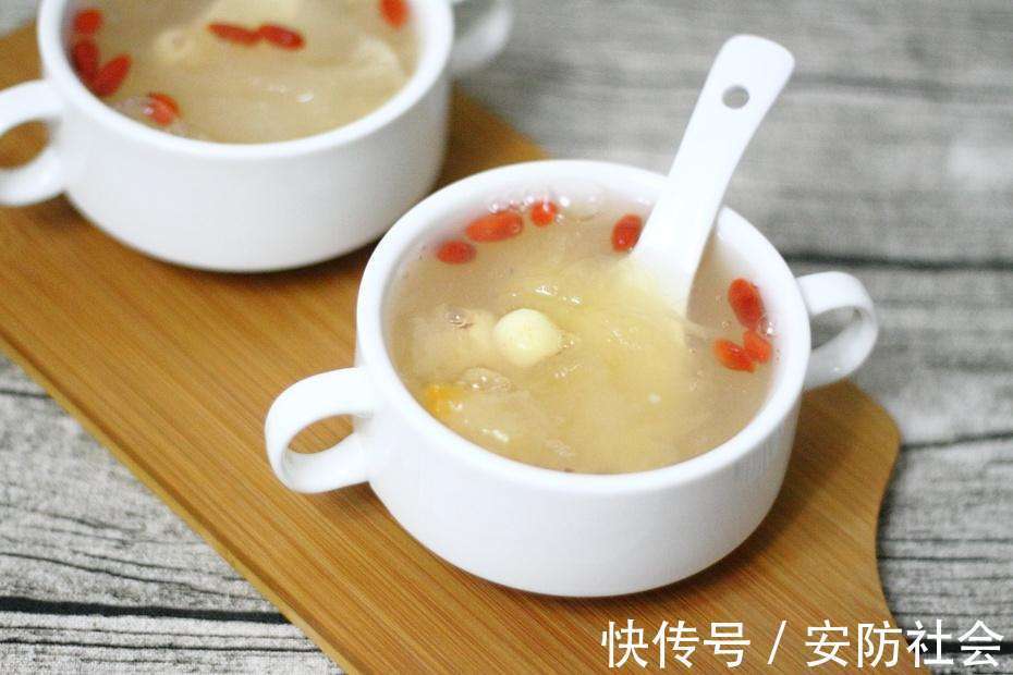 薏仁|银耳和此物一起煮，气血足了，湿气没了，肝也越来越干净！