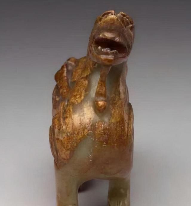 台北博物馆#1.8亿的乾隆御用玩具,东汉时期的玉辟邪,造型优美古朴