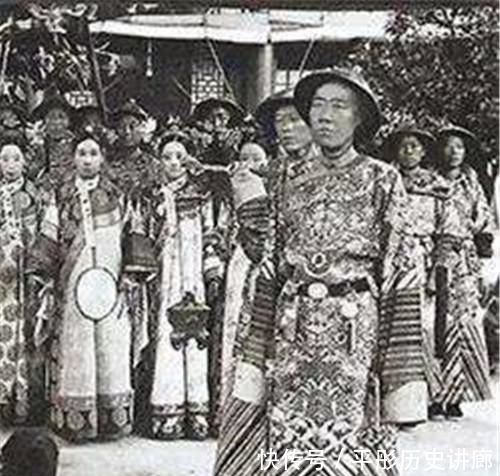 墓室|李莲英的真实容貌：满脸脓包，墓室发掘后，百年前的传言被证实