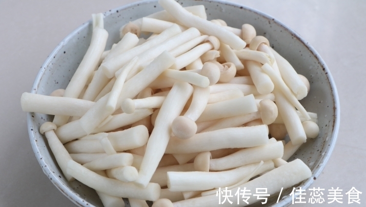 青椒|天热,我隔三差五就做的素菜,开胃不上火,孩子常吃能提高免疫力