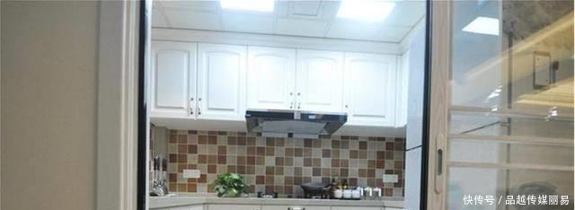 客厅|晒晒我家新房，老婆不顾反对非把鞋柜抬高，入住发现好实用！