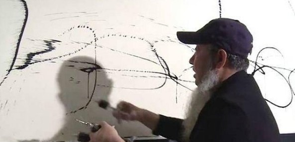 田蕴章!农妇苦练书法30年,字迹堪比田蕴章,专家:毫无艺术,不值钱