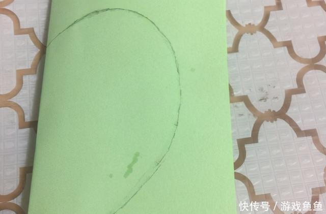 好看|爱心怎么剪纸?简单的剪纸方法教给你,爱心不仅标准而且好看